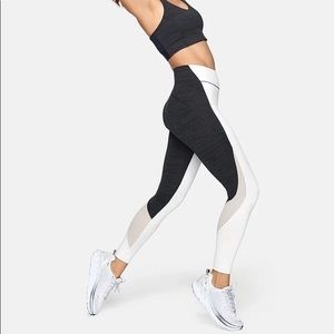 NWT Outdoor Voices TechSweat 7/8 Zoom Leggings